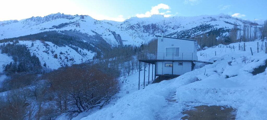 exterior con nieve 2024 carlos